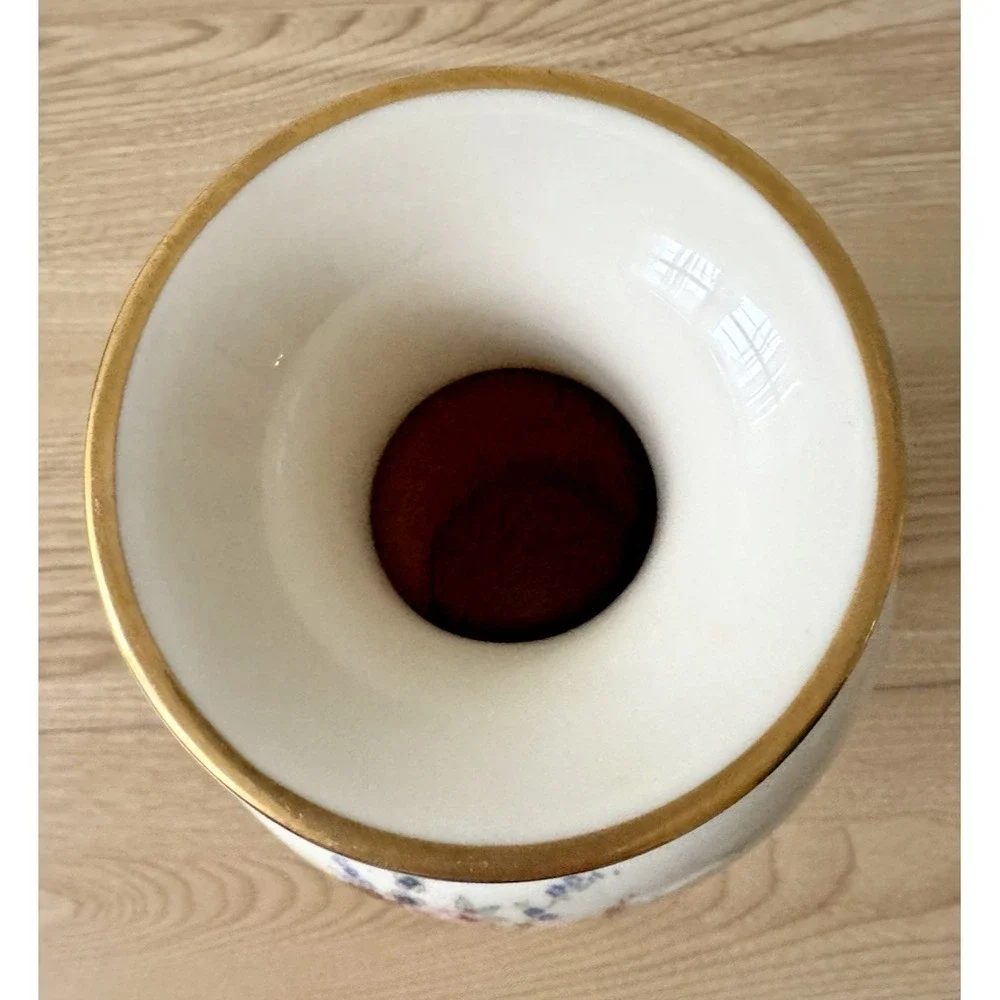 Vintage Lenox Queen's Garden 9.5